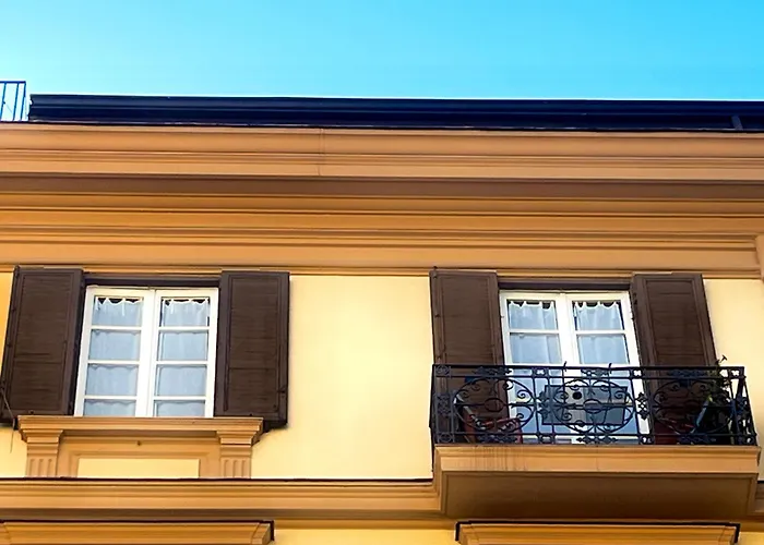 Voglia 'E TurnaHotel Napoli